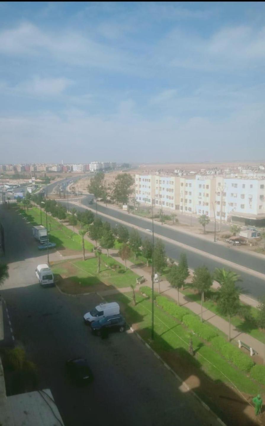 Adorable Apartamento A 8 Min Del Aeropuerto De Casablanca,Wifi Ultra Rapido Y Parking Gratis Derroua Exteriör bild