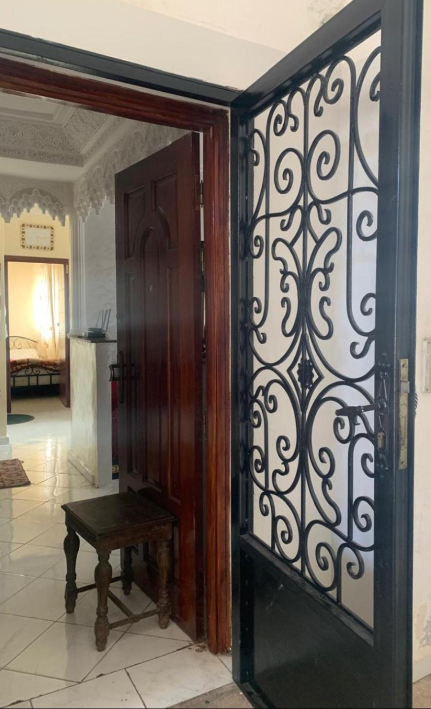 Adorable Apartamento A 8 Min Del Aeropuerto De Casablanca,Wifi Ultra Rapido Y Parking Gratis Derroua Exteriör bild