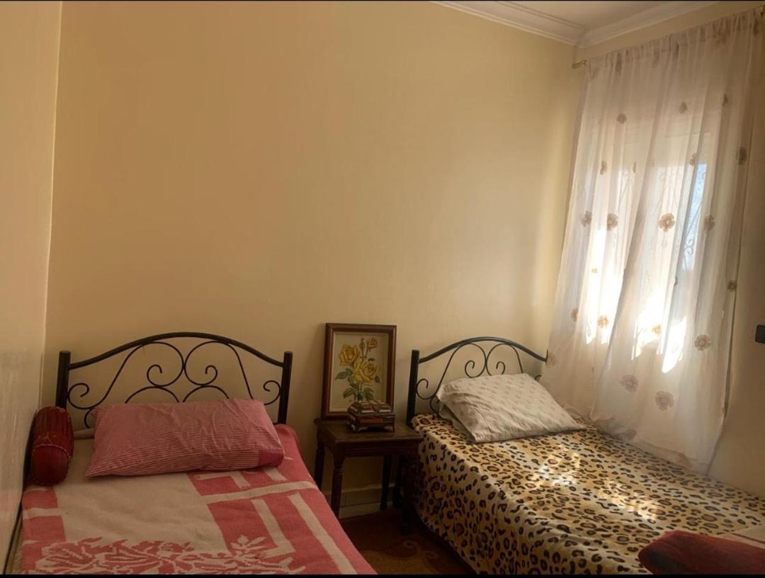 Adorable Apartamento A 8 Min Del Aeropuerto De Casablanca,Wifi Ultra Rapido Y Parking Gratis Derroua Exteriör bild